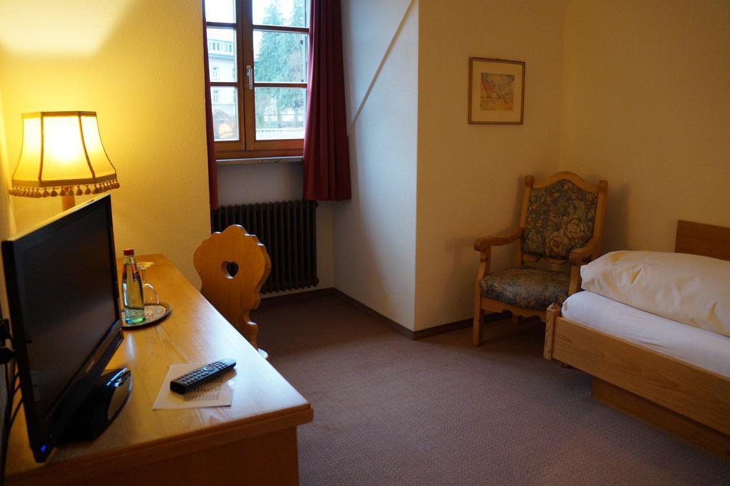 Hotel Zum Ochsen Furtwangen Szoba fotó